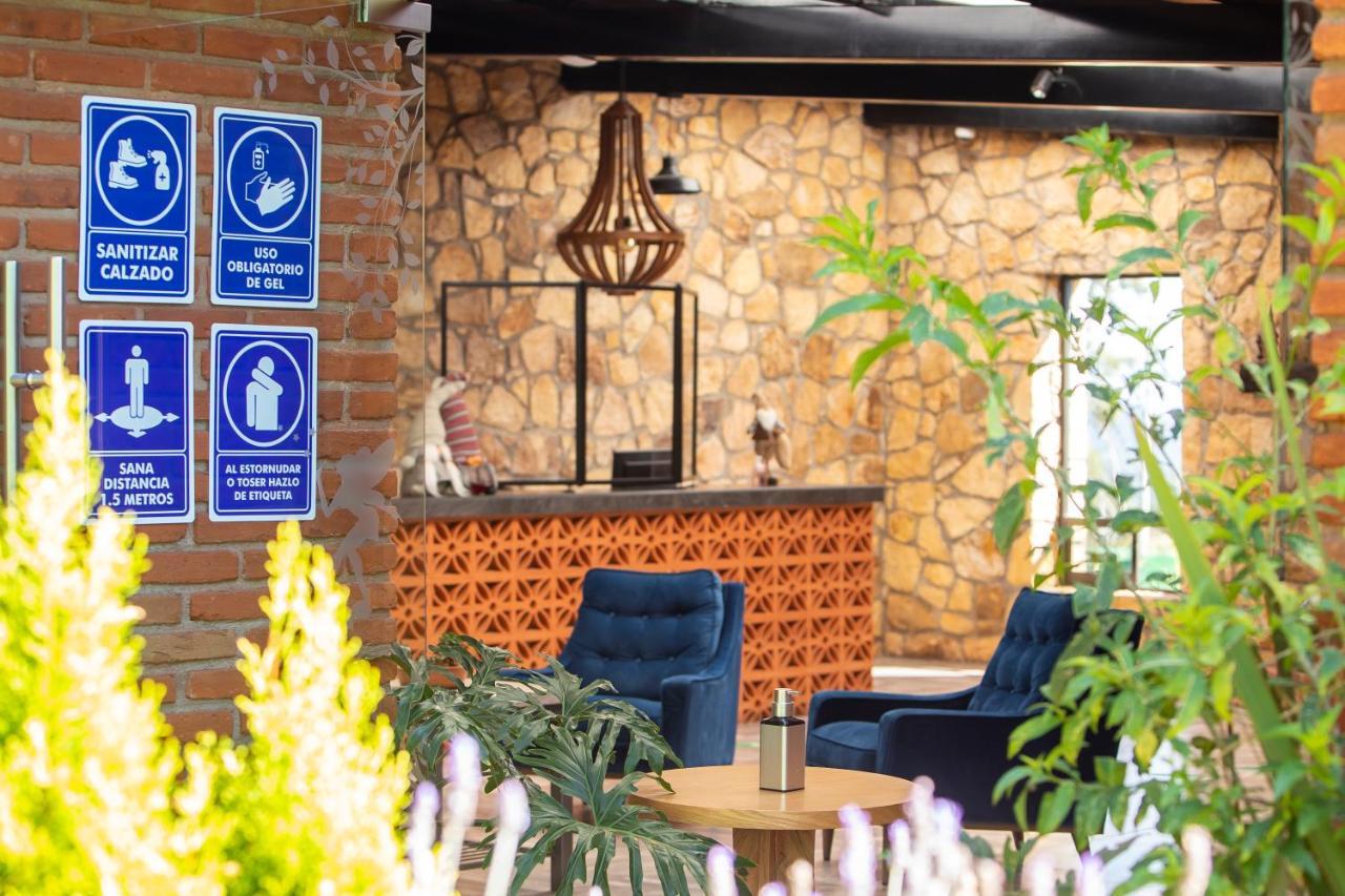 Hotel & Glamping Huasca Sierra Verde 우아스카 데 오캄포 외부 사진